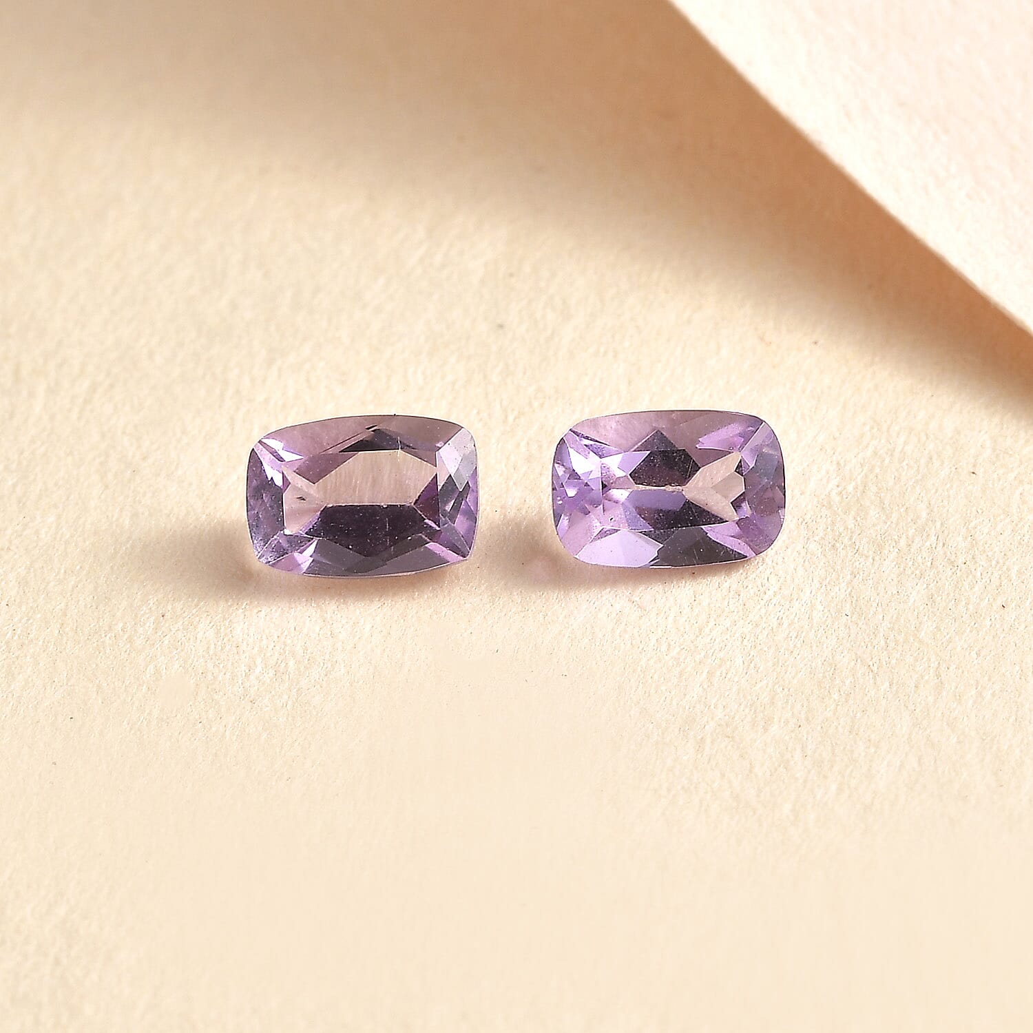 Default Title - Product card gallery slide 2 (10145469202715)