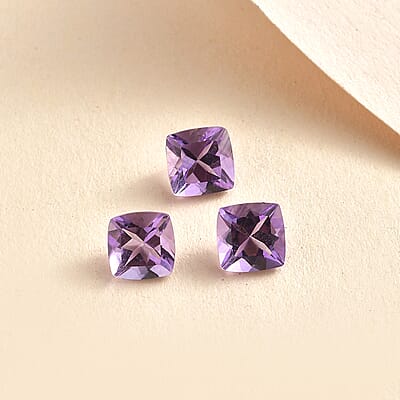 AA Rose De France Amethyst Set of 3 (Cush 6x6 mm) 2.46 ctw Loose gemstone