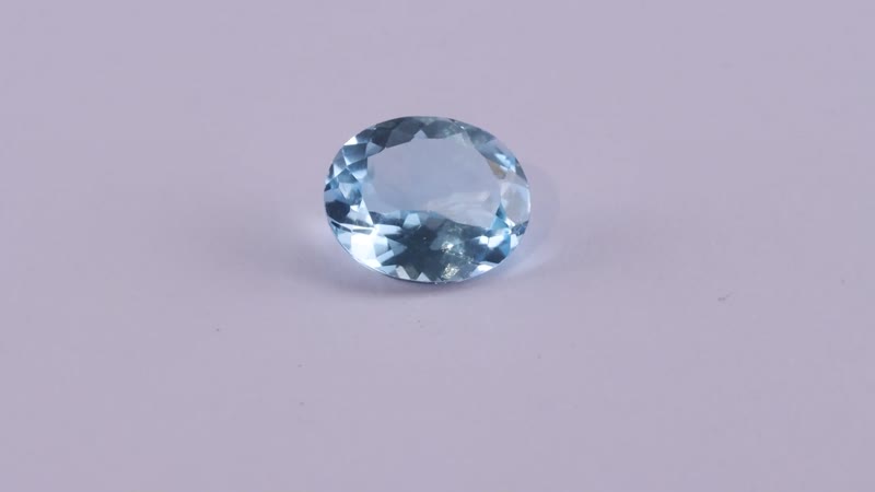 Swiss Blue Topaz (Ovl 12x10 mm) 4.90 ctw Loose gemstone