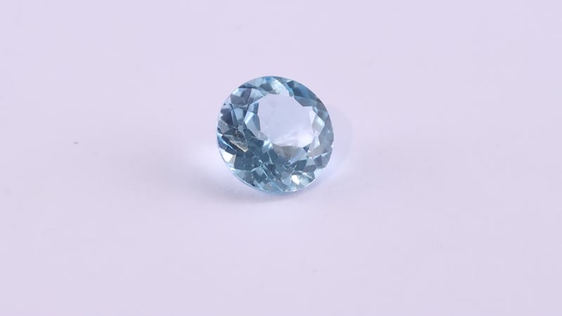 Swiss Blue Topaz (Rnd 11 mm) 5.11 ctw Loose gemstone
