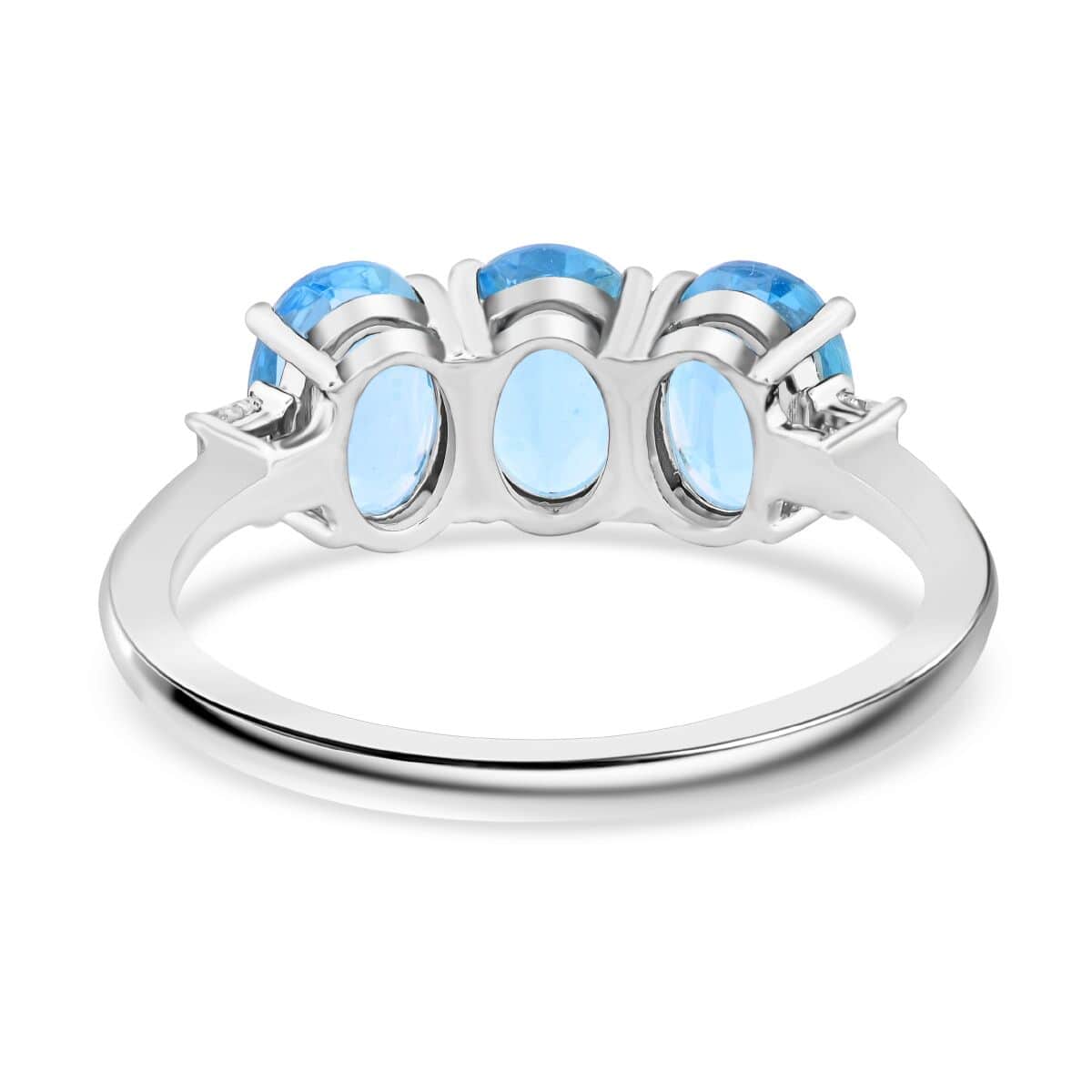Certified & Appraised Rhapsody 950 Platinum AAAA Santa Maria Aquamarine and E-F VS Diamond Trilogy Ring (Size 6.0) 2.20 ctw image number 4