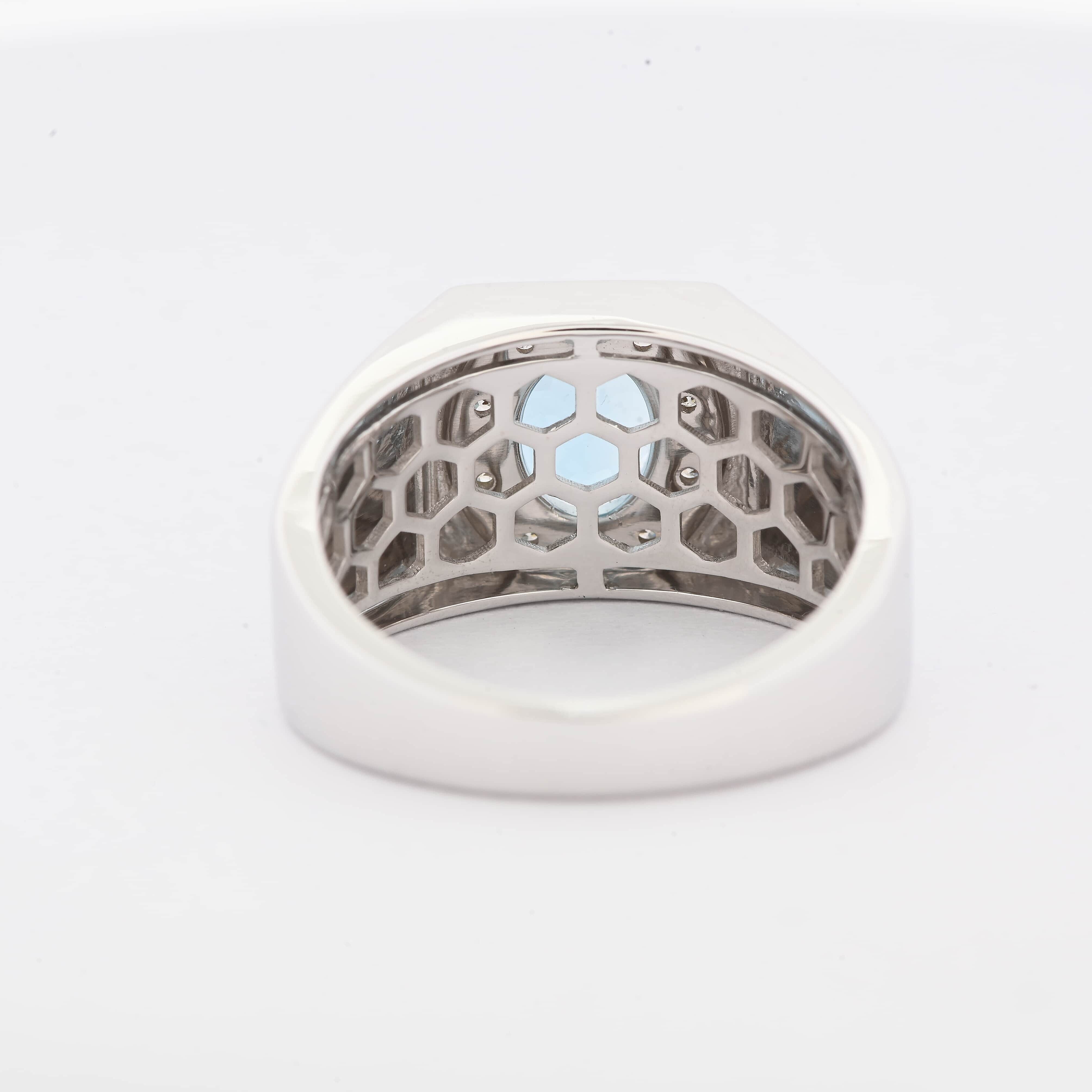 Certified & Appraised Luxoro AAA Santa Maria Aquamarine and G-H I2 Diamond 1.35 ctw Men's Ring in 14K White Gold (Size 10.0) 7.75 Grams
