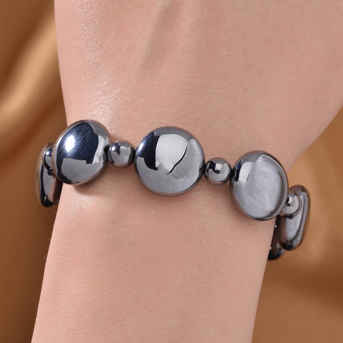 Terahertz Round and Beaded Stretch Bracelet 129.00 ctw image number 1