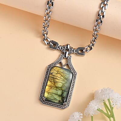 Malagasy Labradorite Men's Necklace 18 Inches in Stainless Steel 45.15 ctw
