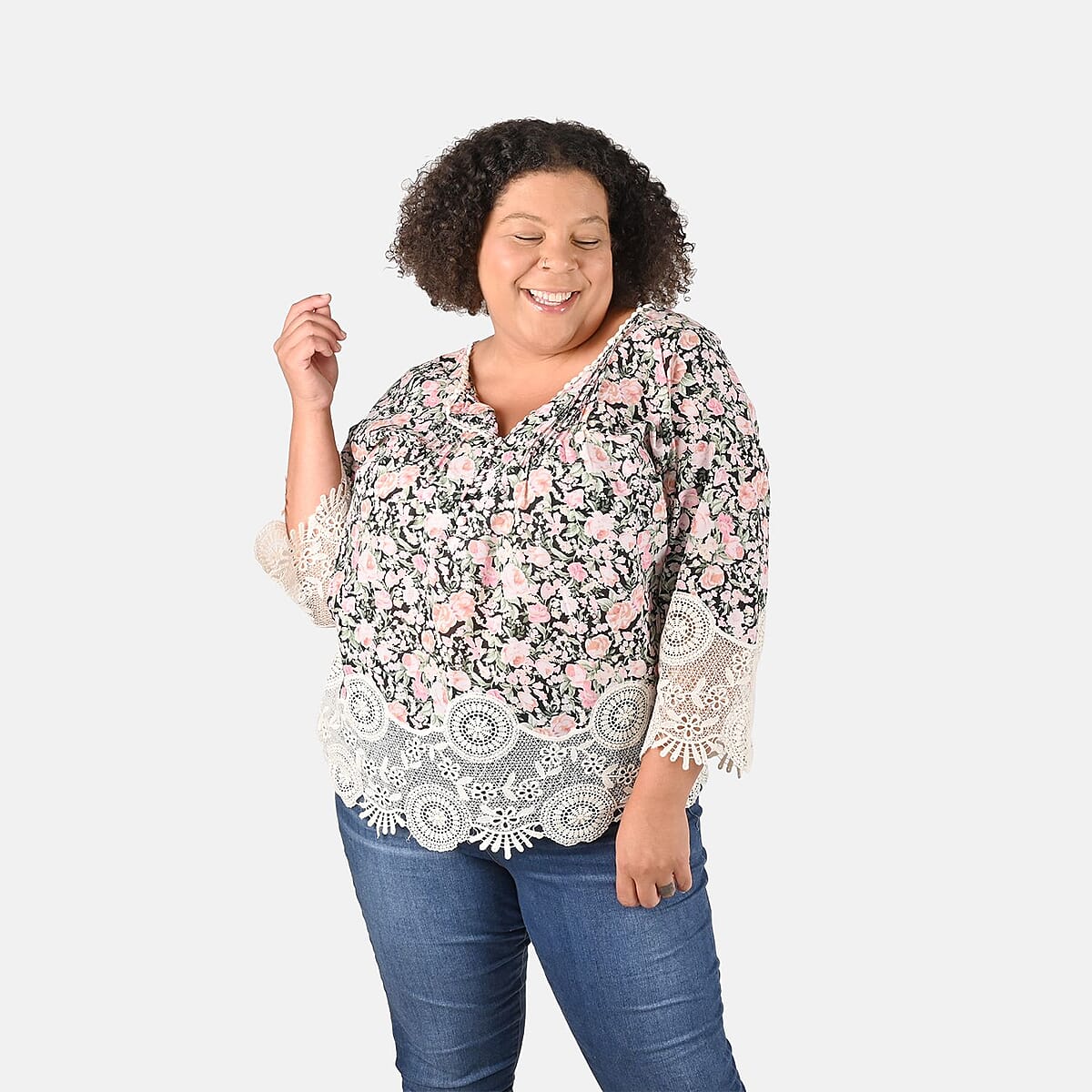 Tamsy Pink Floral Vivian Vintage Tunic with Lace Trim - S image number 3