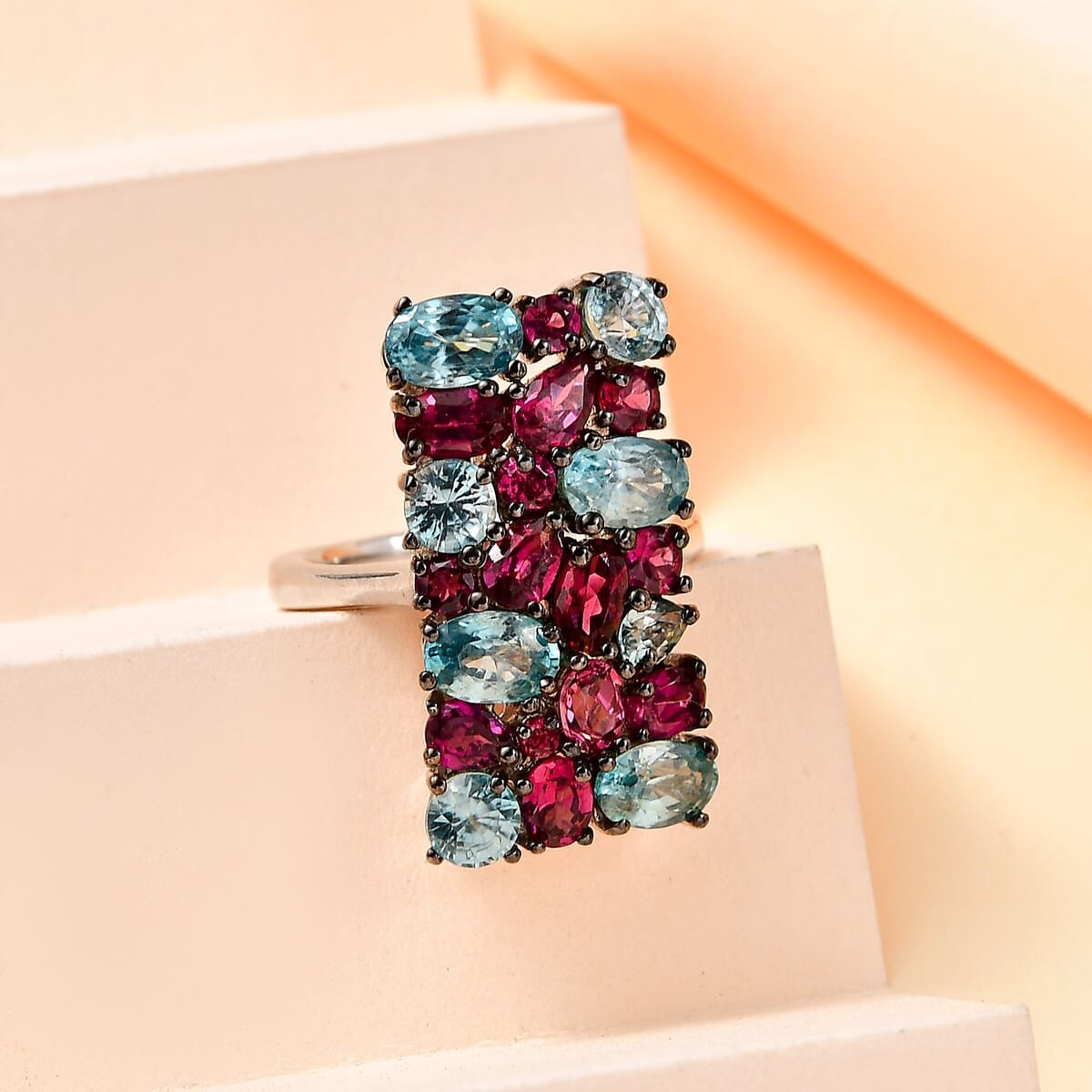 Cambodian Blue Zircon and Orissa Rhodolite Garnet Ring in Platinum Over Sterling Silver (Size 7.0) 6.85 ctw image number 1