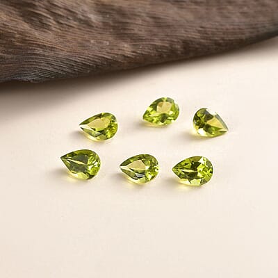 Arizona Peridot Set of 6 (Pear 7x5 mm) 4.20 ctw Loose gemstone