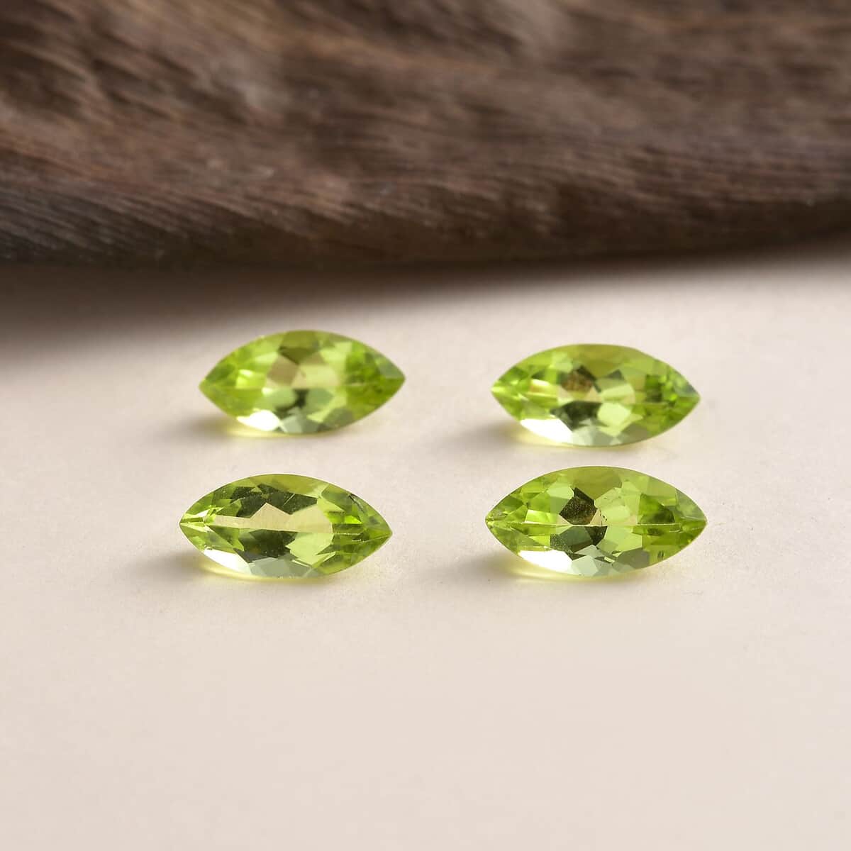 Peridot Set of 4 (Mrq 10x5 mm) 3.75 ctw image number 1