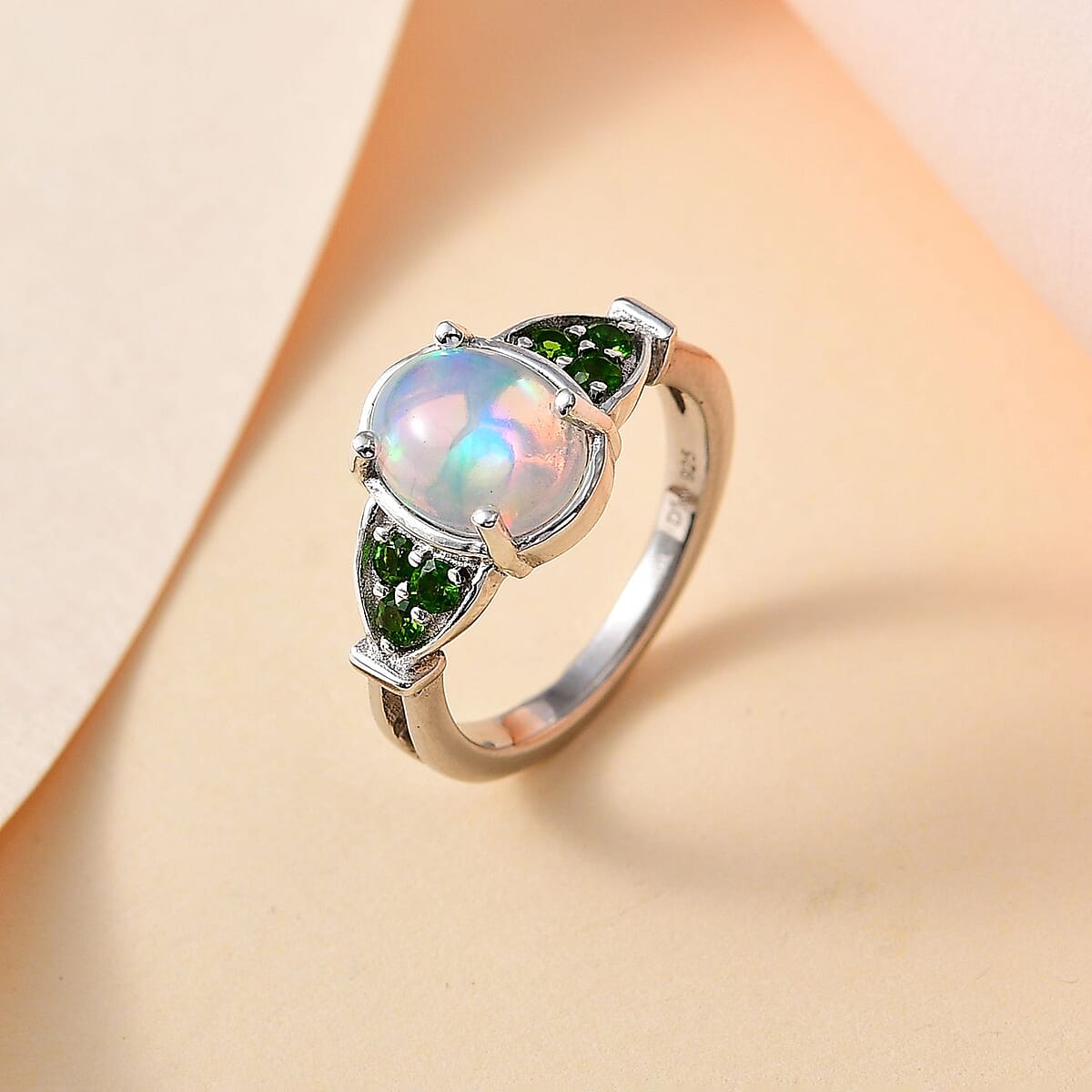 Premium Ethiopian Welo Opal and Chrome Diopside Ring in Platinum Over Sterling Silver (Size 9.0) 1.35 ctw image number 1