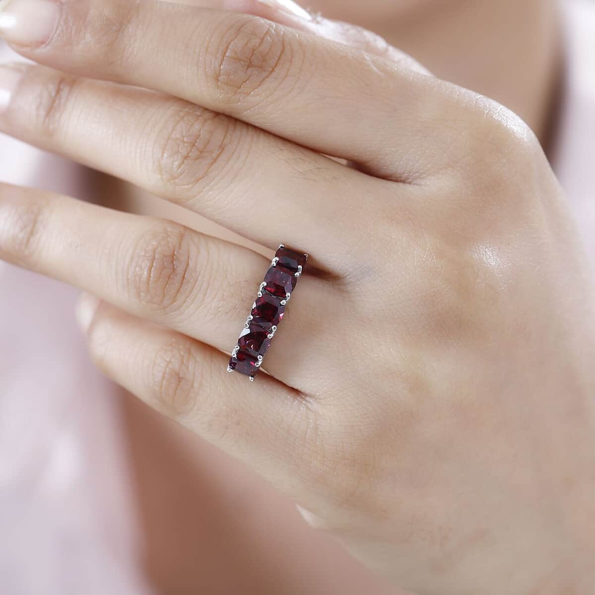 Tanzanian Wine Garnet 5 Stone Ring in Rhodium Over Sterling Silver (Size 10.0) 3.70 ctw image number 2