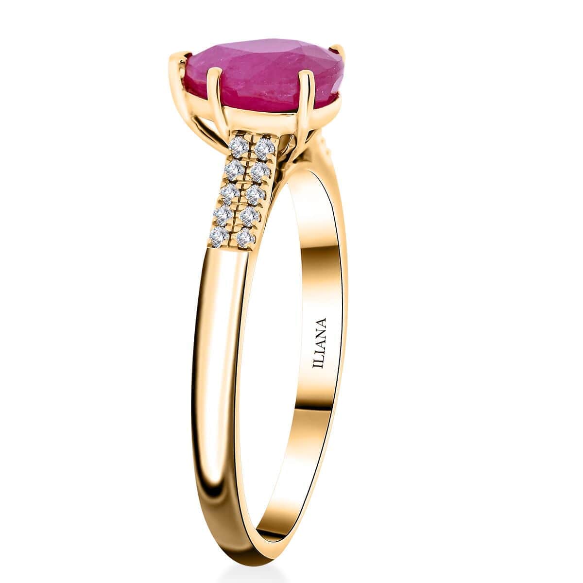 Certified & Appraised Iliana 18K Yellow Gold AAAA Mozambique Ruby, Diamond (G-H, SI) Ring (Size 10.0) 2.15 ctw image number 3