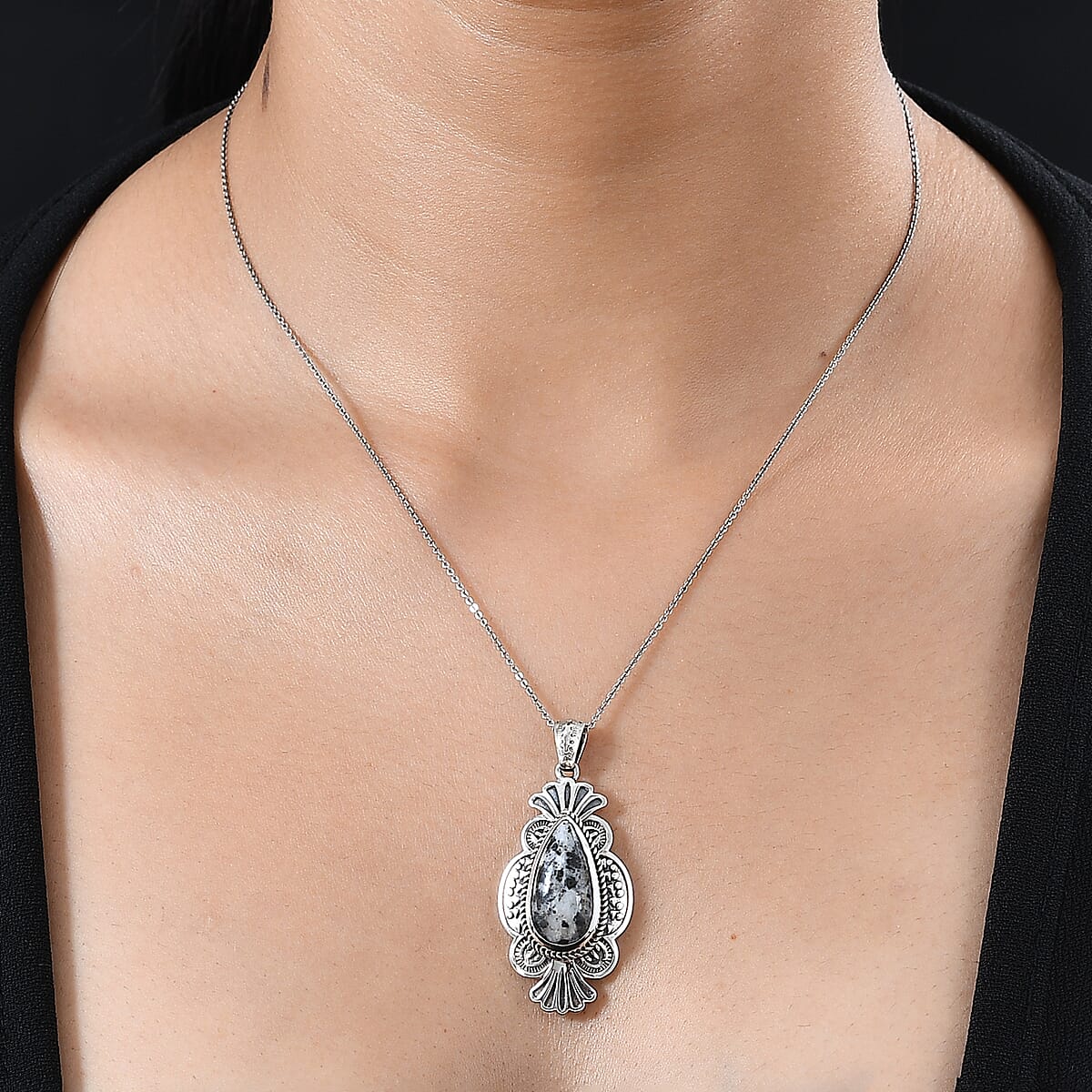 Artisan Crafted White Buffalo 8.35 ctw Pendant in Sterling Silver image number 2