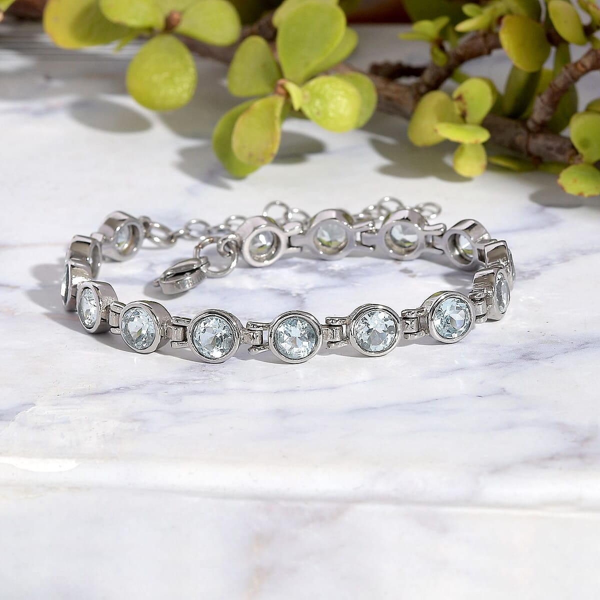 Sky Blue Topaz Link Bracelet in Stainless Steel (6.50 In) 8.75 ctw image number 1