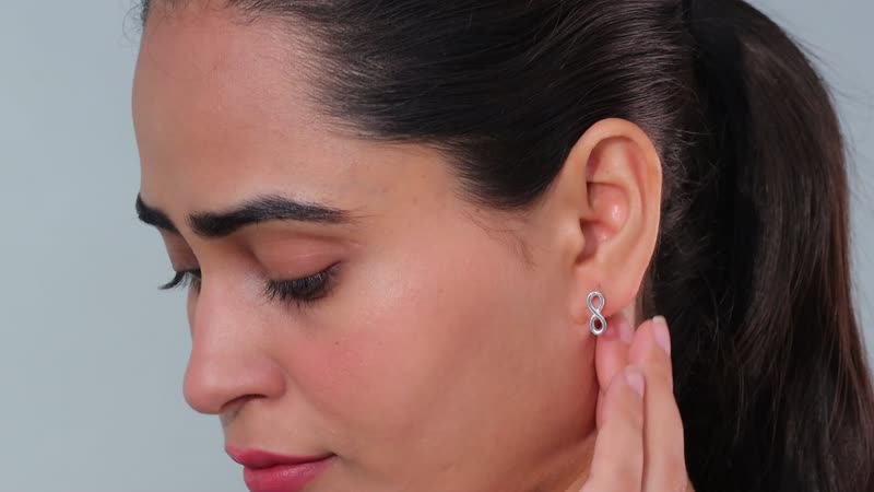 Sterling Silver Infinity Stud Earrings 1.90 Grams