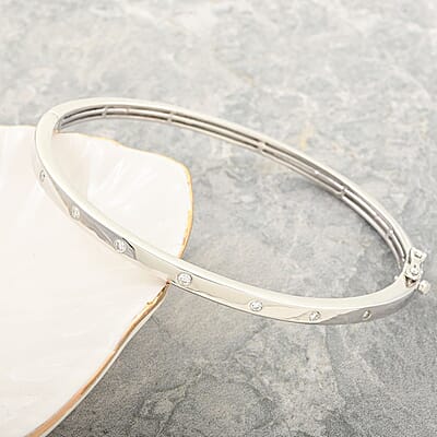 Lab Grown Diamond G-H SI Bangle Bracelet in Platinum Over Sterling Silver (7.50 In) 0.25 ctw
