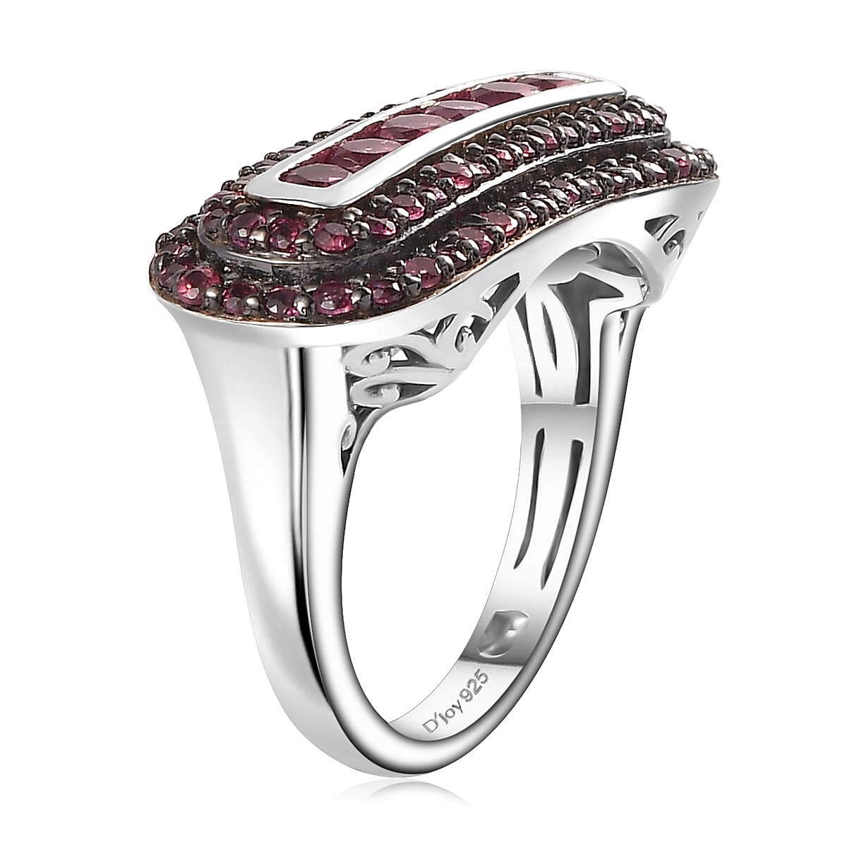 Tanzanian Wine Garnet Ring in Rhodium Over Sterling Silver (Size 10.0) 1.65 ctw