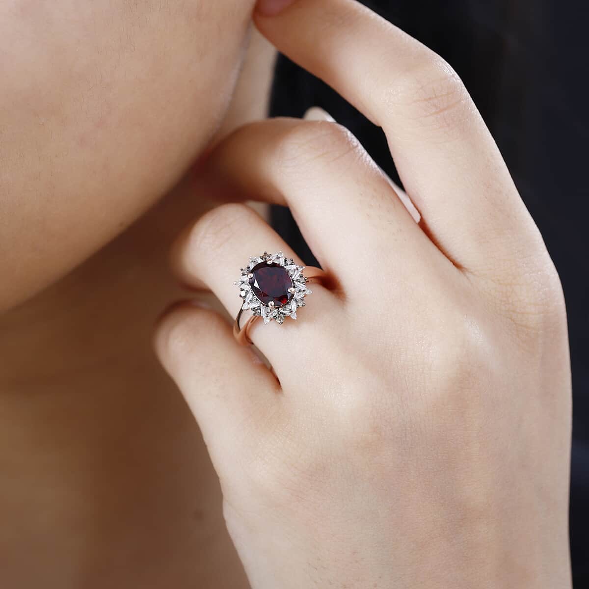 Tanzanian Wine Garnet, Natural Champagne and White Diamond Sunflower Ring in 18K Vermeil Rose Gold Over Sterling Silver (Size 10.0) 2.35 ctw image number 2