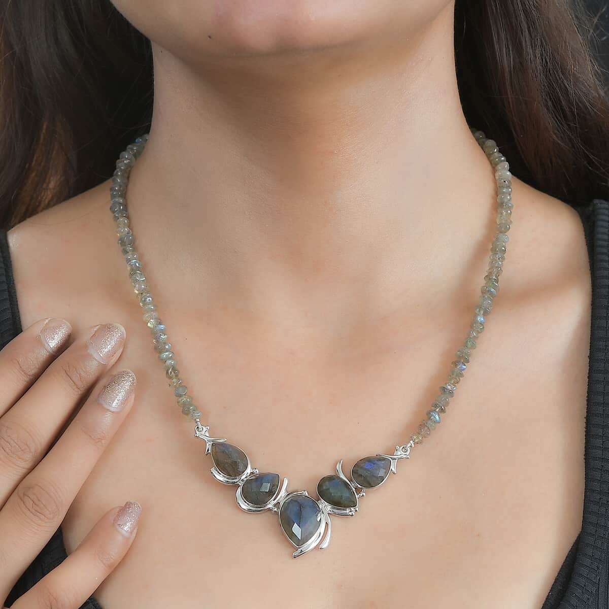 Sajen Silver AAA Malagasy Labradorite and Labradorite Beaded Necklace 18-20 Inches in Platinum Over Sterling Silver 92.00 ctw image number 2