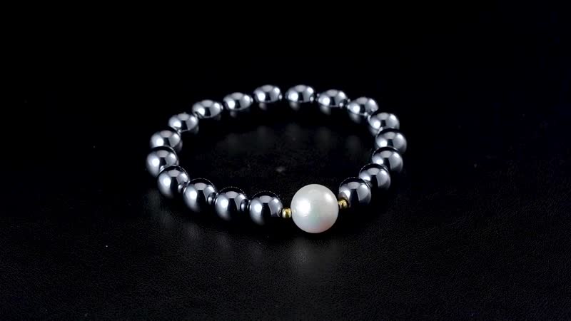 Terahertz and Freshwater Pearl Beaded Stretch Bracelet in Sterling Silver 130.00 ctw