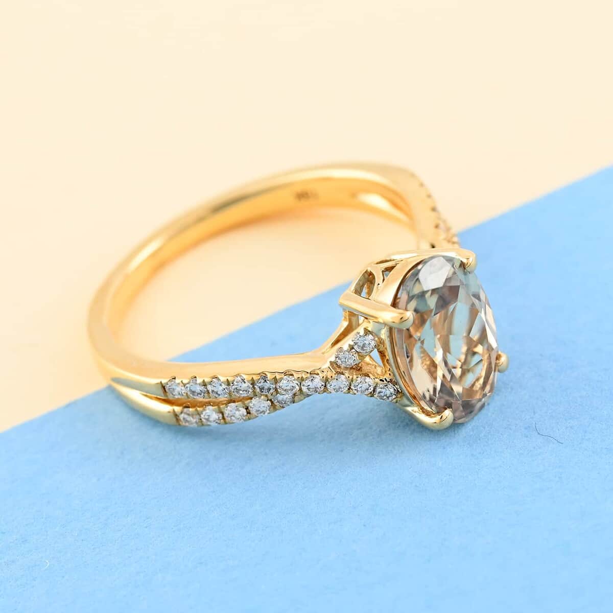 Certified and Appraised Iliana 18K Yellow Gold AAA Turkizite and G-H SI Diamond Ring (Size 10.5) 1.85 ctw image number 1