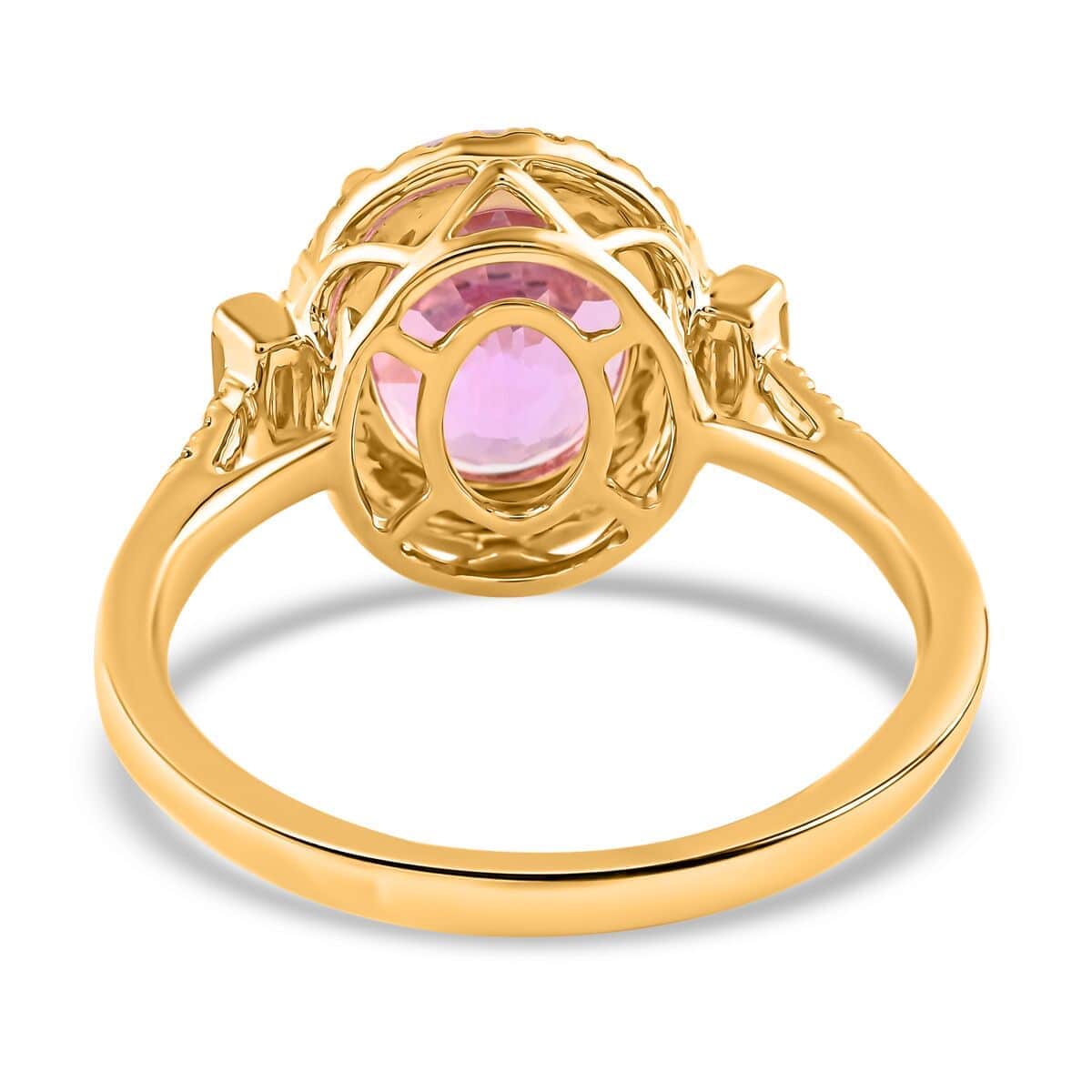 Iliana 18K Yellow Gold AAAA Patroke Kunzite and G-H SI Diamond Halo Ring (Size 10.5) 3.80 ctw image number 3