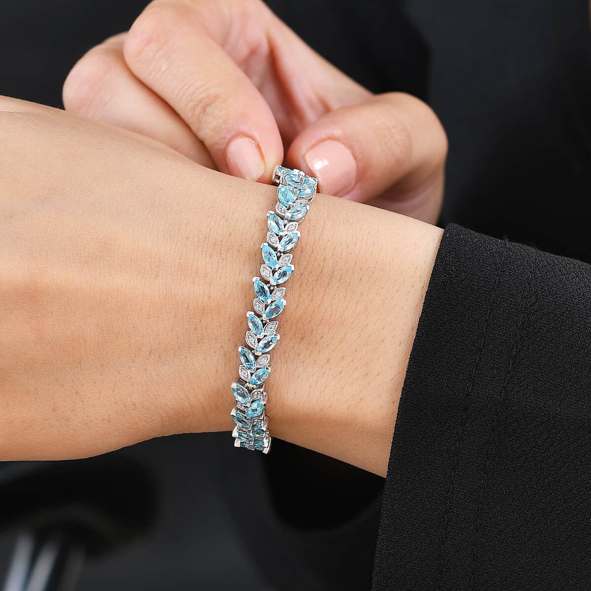 Betroka Blue Apatite and White Zircon Leaf Bracelet in Platinum Over Sterling Silver (6.50 In) 9.15 ctw image number 2