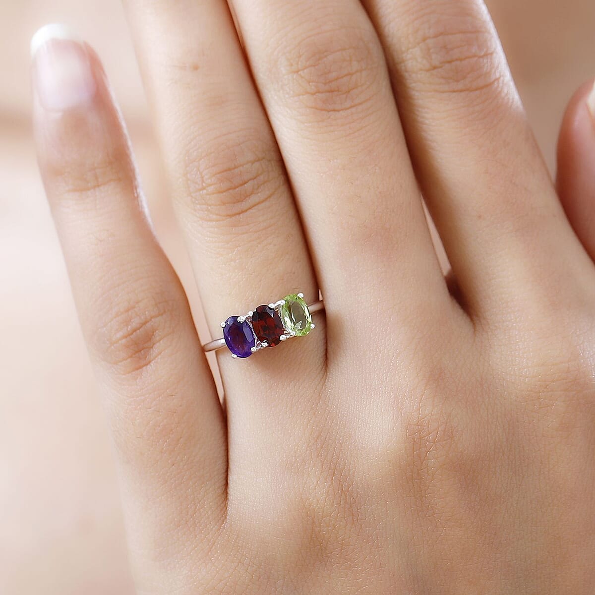 Peridot, Mozambique Garnet and Amethyst 3 Stone Ring in Sterling Silver (Size 6.0) 1.40 ctw image number 2