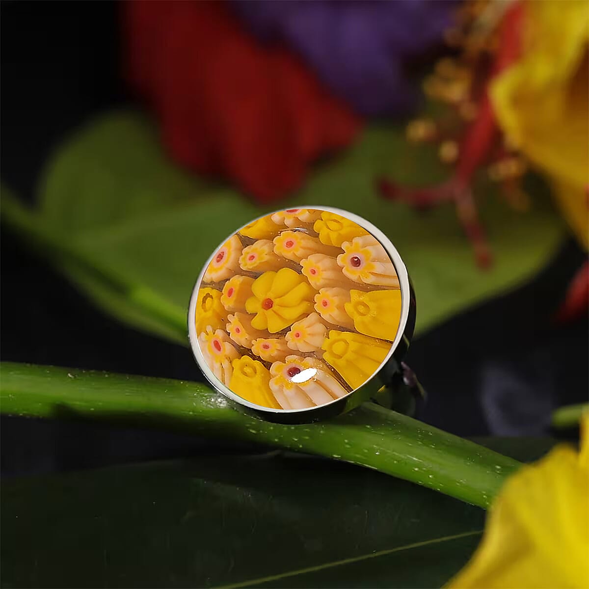 Yellow Color Murano Style Ring in Stainless Steel (Size 9.0) image number 1