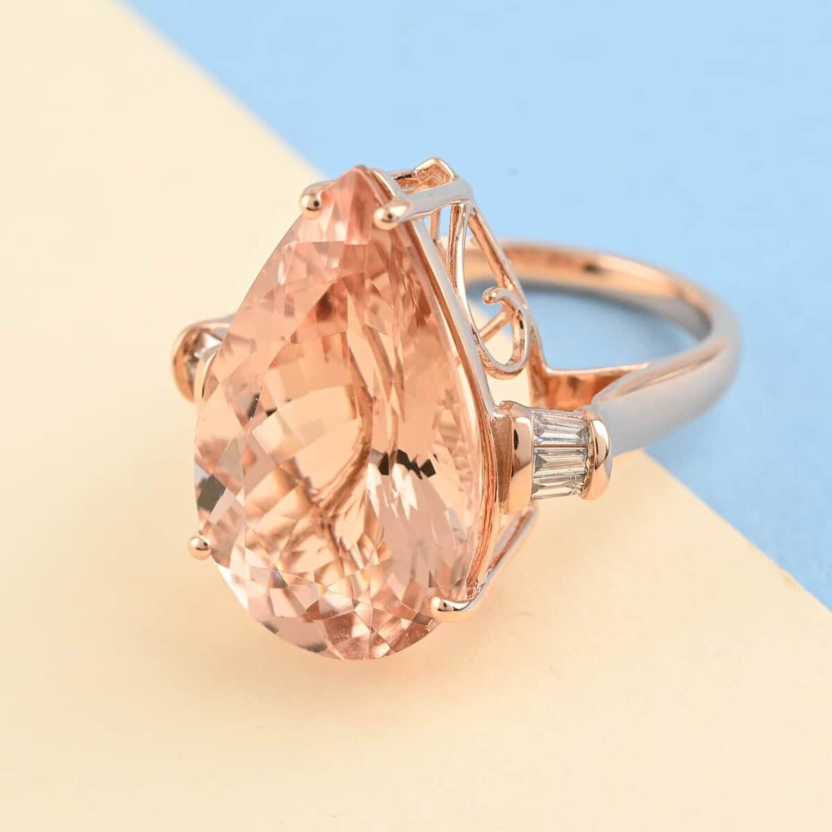 Certified Iliana 18K Rose Gold AAA Marropino Morganite and G-H SI Diamond Ring (Size 8.5) 5.95 Grams 11.85 ctw image number 1
