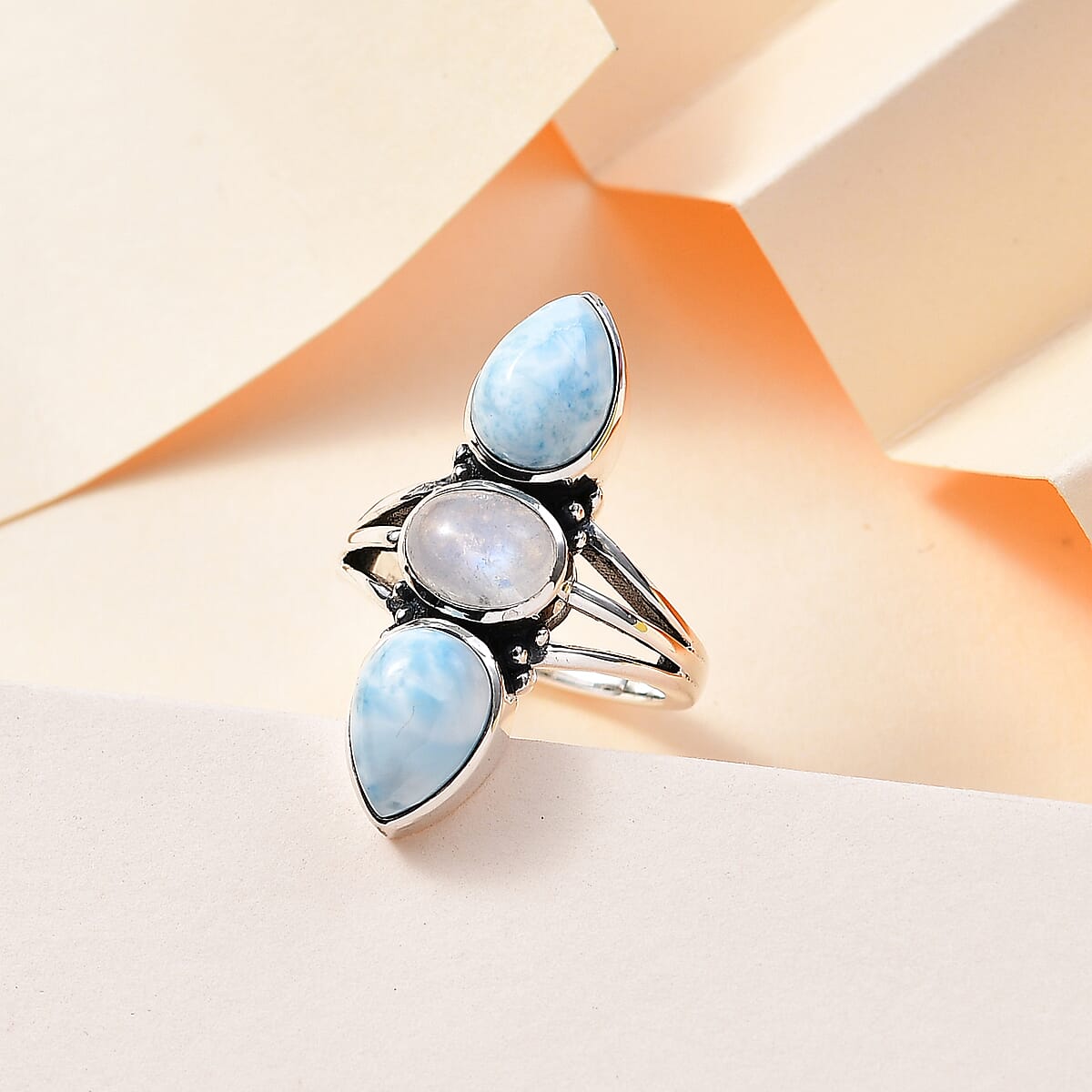 Artisan Crafted Larimar and Rainbow Moonstone Ring in Sterling Silver (Size 8.0) 6.10 ctw image number 1