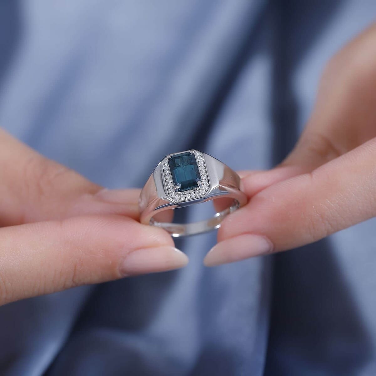 Rhapsody AAAA Monte Belo Indicolite and E-F VS Diamond 2.10 ctw Men's Ring in 950 Platinum (Size 10.0) 10.90 Grams image number 2