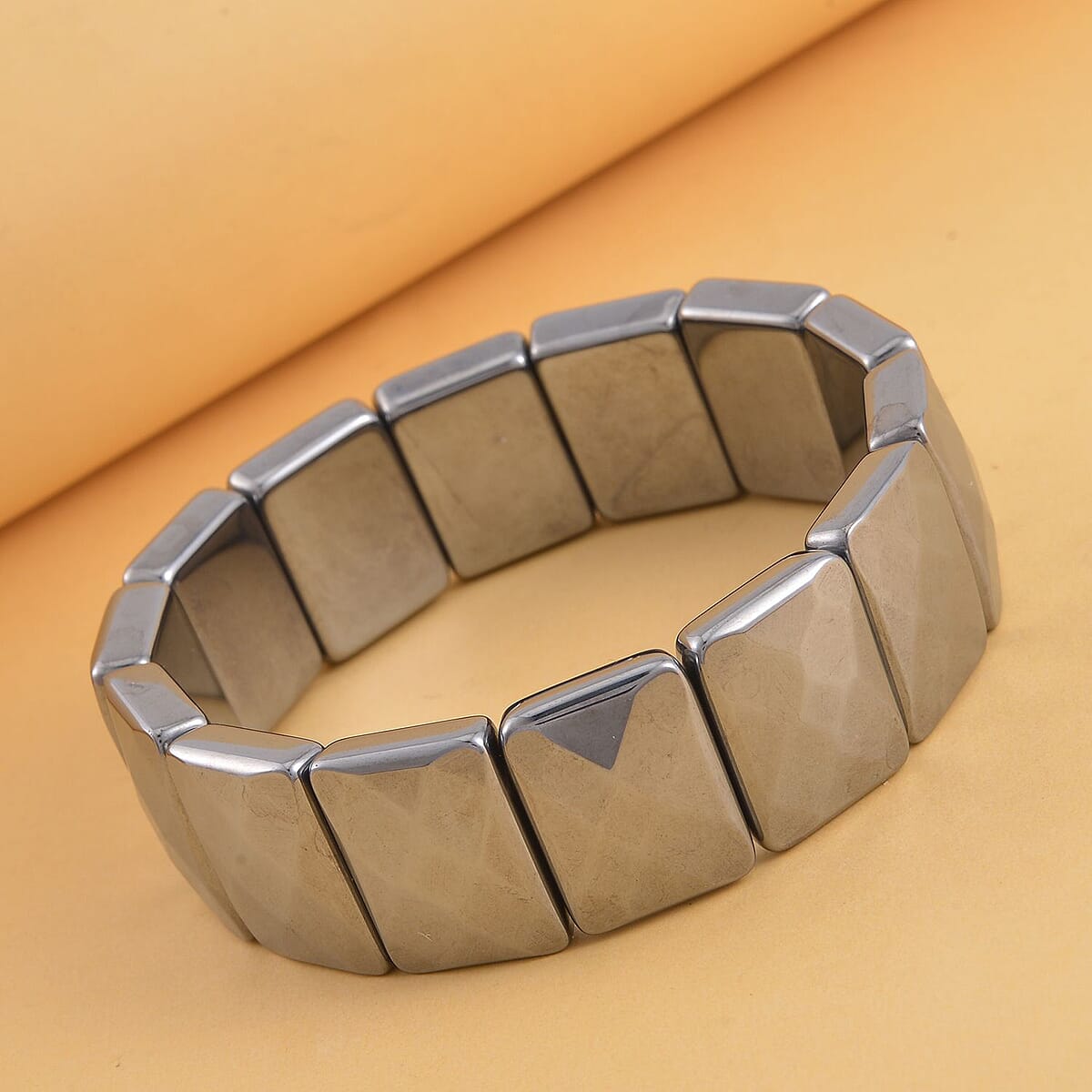 Terahertz Cushion Block Stretch Bracelet 230.00 ctw image number 1