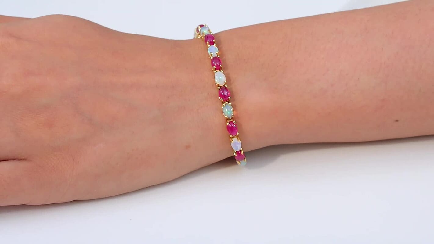 Premium Ethiopian Welo Opal 13.86 ctw Bracelet in 18K Vermeil Yellow Gold Over Sterling Silver (7.5 In) (10.26 g)