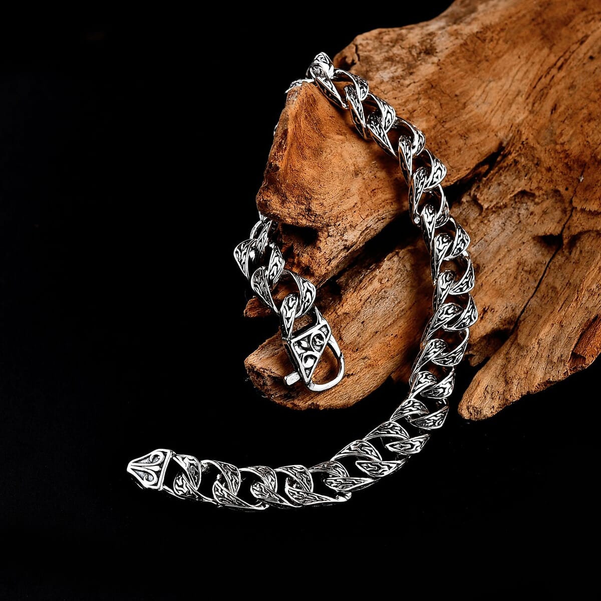 Bali Legacy Sterling Silver Dragon Skin with Tulang Naga Bracelet (8.00 In) 21.55 Grams image number 1