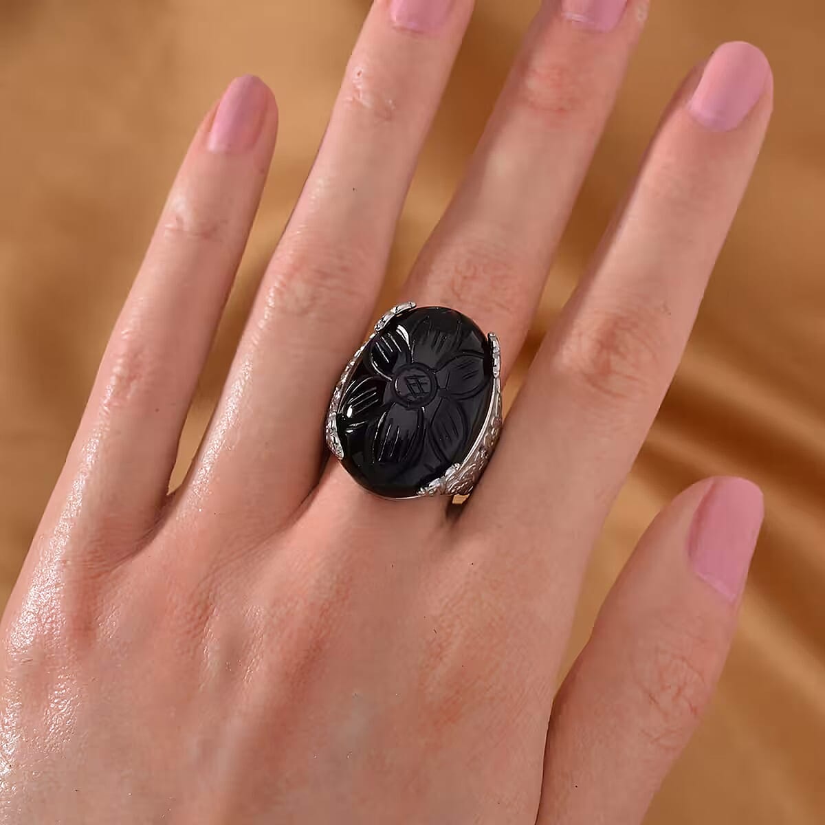 Hand Carved Black Onyx Dragon Flower Ring in Stainless Steel (Size 8.0) 5.00 ctw image number 7