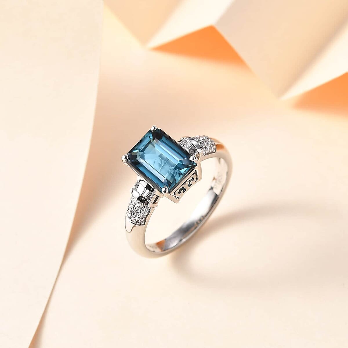 Certified & Appraised Rhapsody AAAA Monte Belo Indicolite and E-F VS Diamond 3.50 ctw Ring in 950 Platinum (Size 9.5) 6.30 Grams image number 1