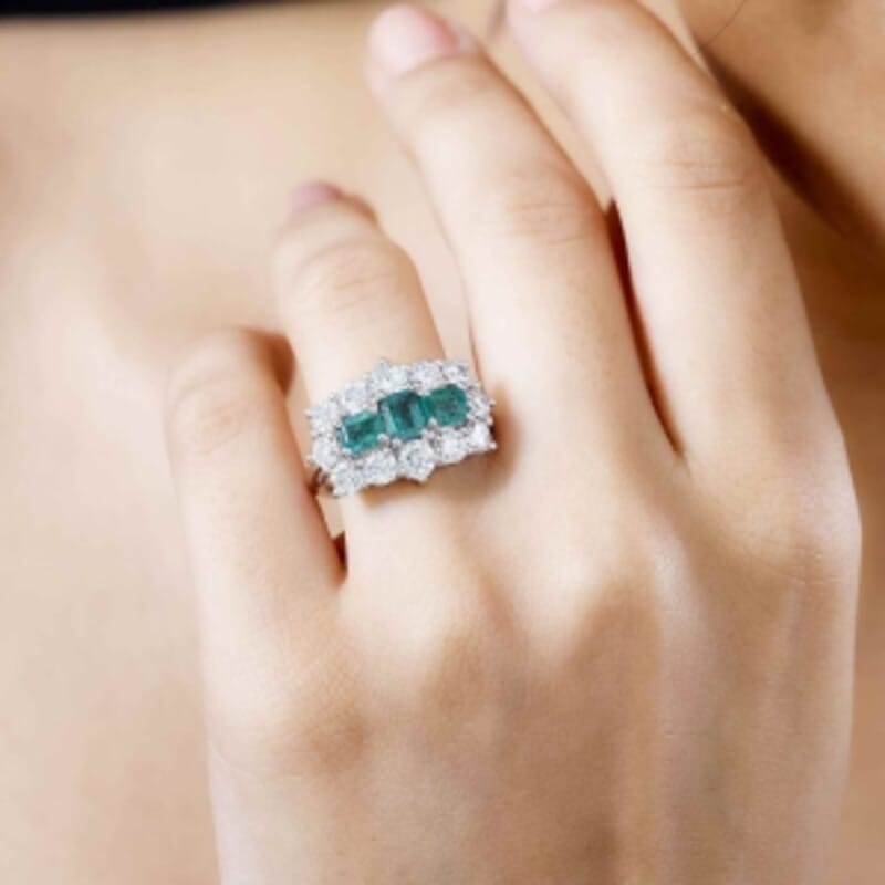 AAA Emerald and Moissanite 3.71 ctw Ring in Rhodium Over Sterling Silver (Size 10.0) (5.29 g)