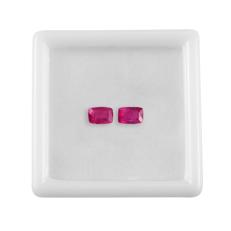 Set of 2 Niassa Ruby (FF) (Cush 6x4 mm) 1.15 ctw