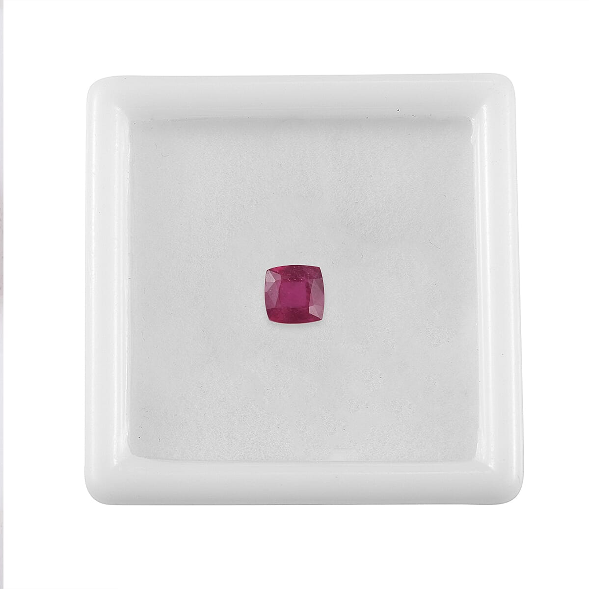 Niassa Ruby (FF) (Cush 6x6 mm) 1.33 ctw