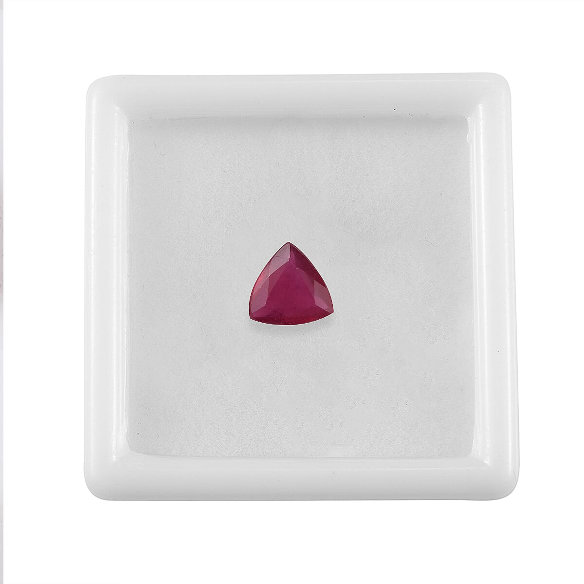 Niassa Ruby ( FF) (Trl 7 mm) 1.42 ctw Loose gemstone