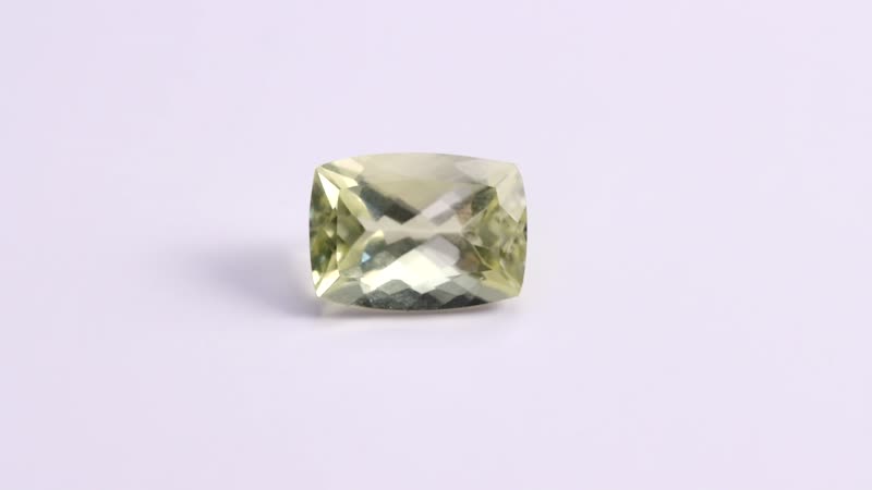 Brazilian Green Gold Quartz (Cush 14x10 mm) 6.05 ctw