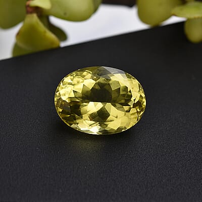 Brazilian Green Gold Quartz (Ovl 16x12 mm) 8.35 ctw