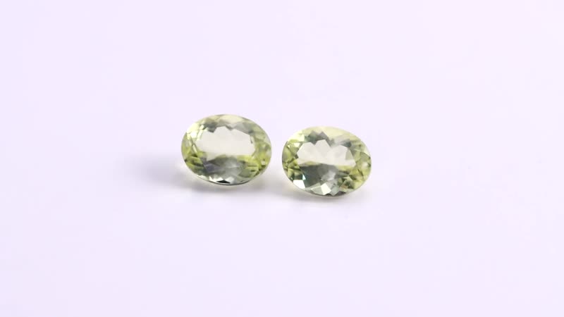 Set of 2 Brazilian Green Gold Quartz (Ovl 9x7 mm) 3.41 ctw