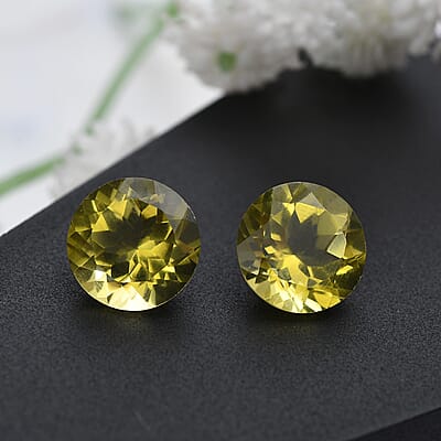 Set of 2 AAA Brazilian Green Gold Quartz (Rnd 11 mm) 8.64 ctw