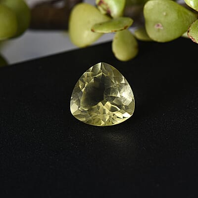 Brazilian Green Gold Quartz (Trl 11 mm) 3.37 ctw