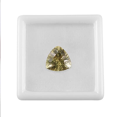 Brazilian Green Gold Quartz (Trl 12 mm) 4.57 ctw