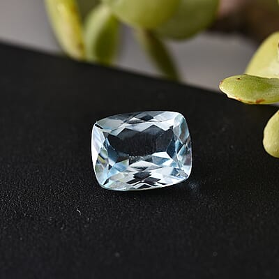 Sky Blue Topaz (Cush 10x8 mm) 3.34 ctw