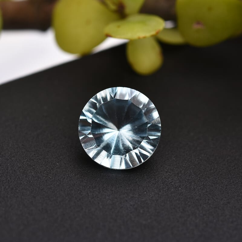 Sky Blue Topaz (Rnd 10mm) 3.60 ctw Loose gemstone