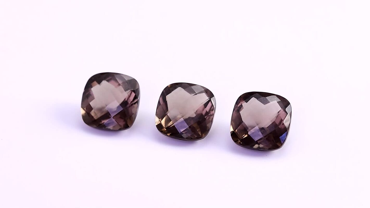 Set of 3 Brazilian Smoky Quartz (Cush 9x9 mm) 7.55 ctw