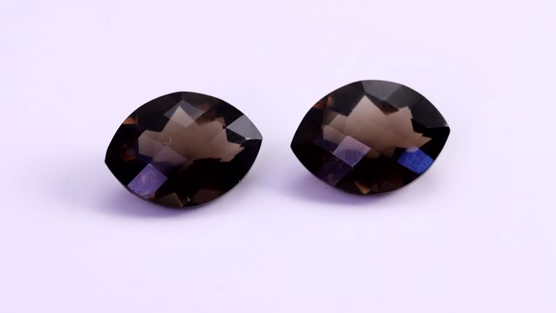 Set of 2 AA Brazilian Smoky Quartz (Mrq 16x12 mm) 13.54 ctw